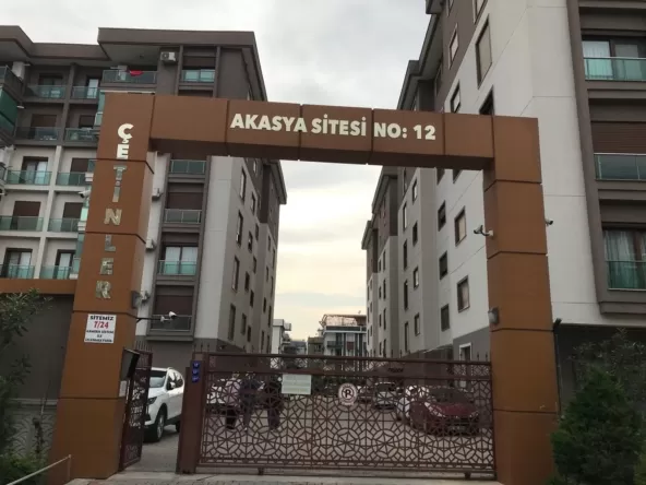 📍 Menemen Koyundere'nin Yükselen Yıldızı!Çetinler İnşaat güvencesiyle inşa edilen 3 bloklu modern sitede, A blokta yer alan 3. kat dairemiz siz değerli alıcılarını bekliyor. Nisan 17, 2026